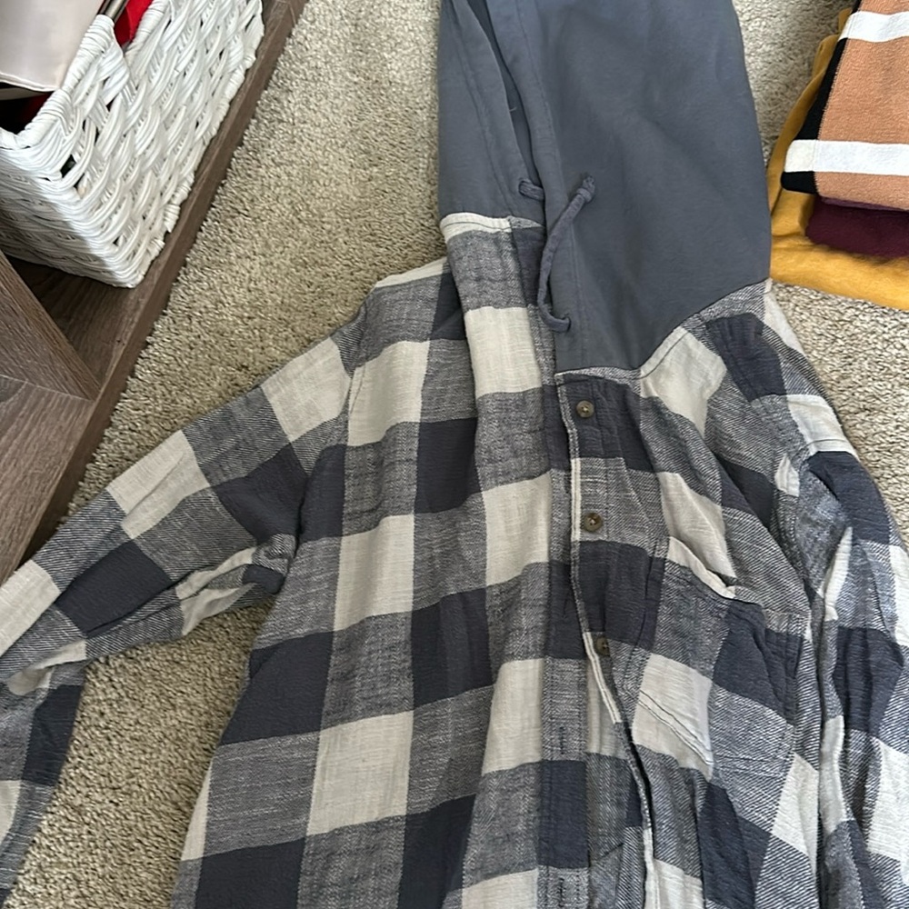 Blue hooded flannel, size large.